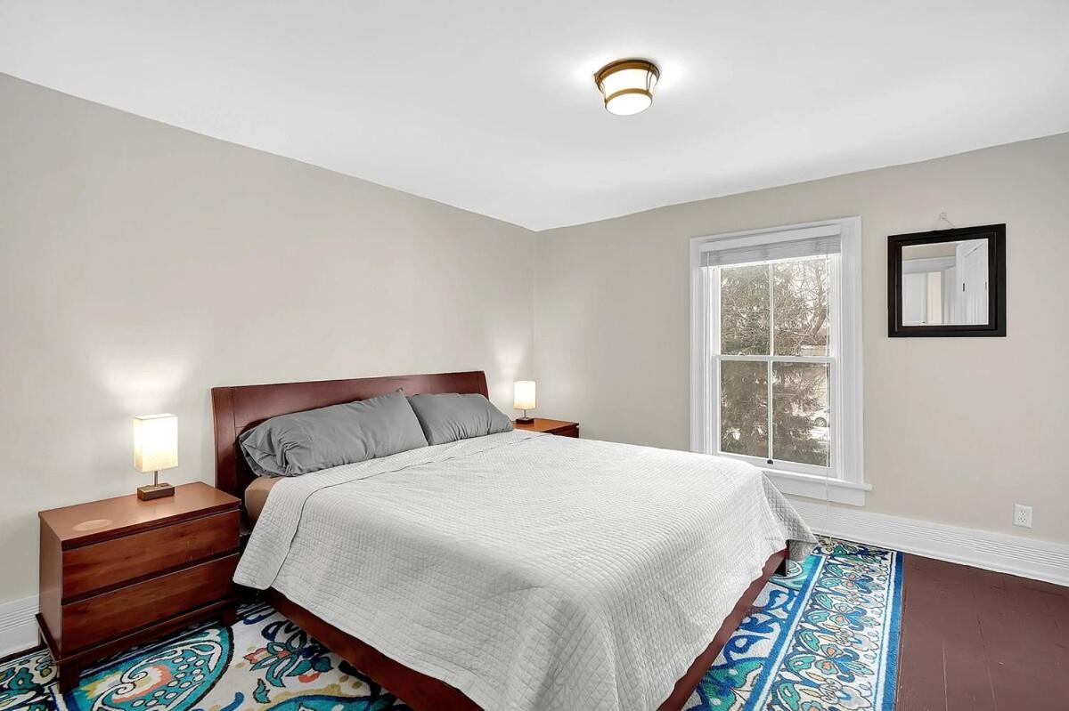 Casa de férias Walkable Short North Retreat With King Bed & Free Crossfit *